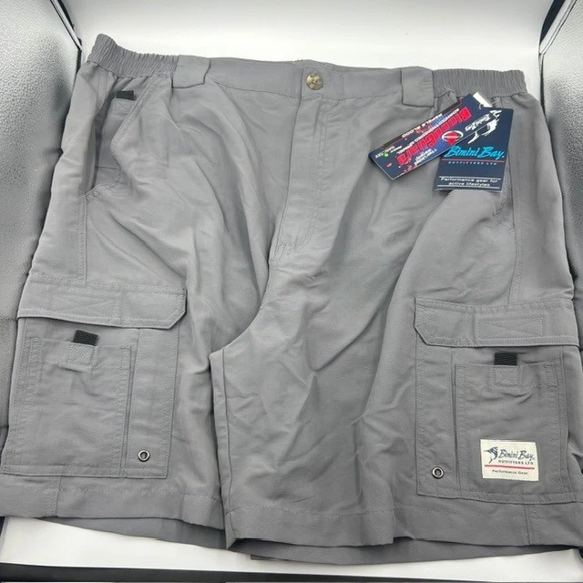 NWT Bimini Bay Outfitters Men's Gray BloodGuard Cargo Fishing Shorts 44 31710