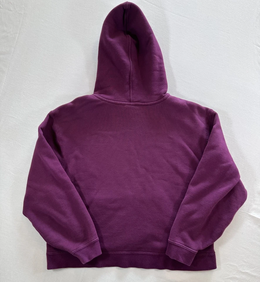 Sudadera con Capucha Nike Para Mujer Pequeña Cancha de Tenis Centro Swoosh Logo Rojo Granate Sudadera Foto 2 de 4