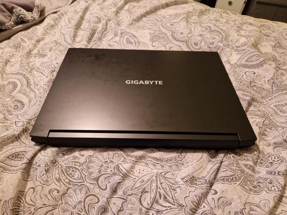 Gigabyte G5 Gaming Laptop 2TB (Please read description) - Image 4 of 4