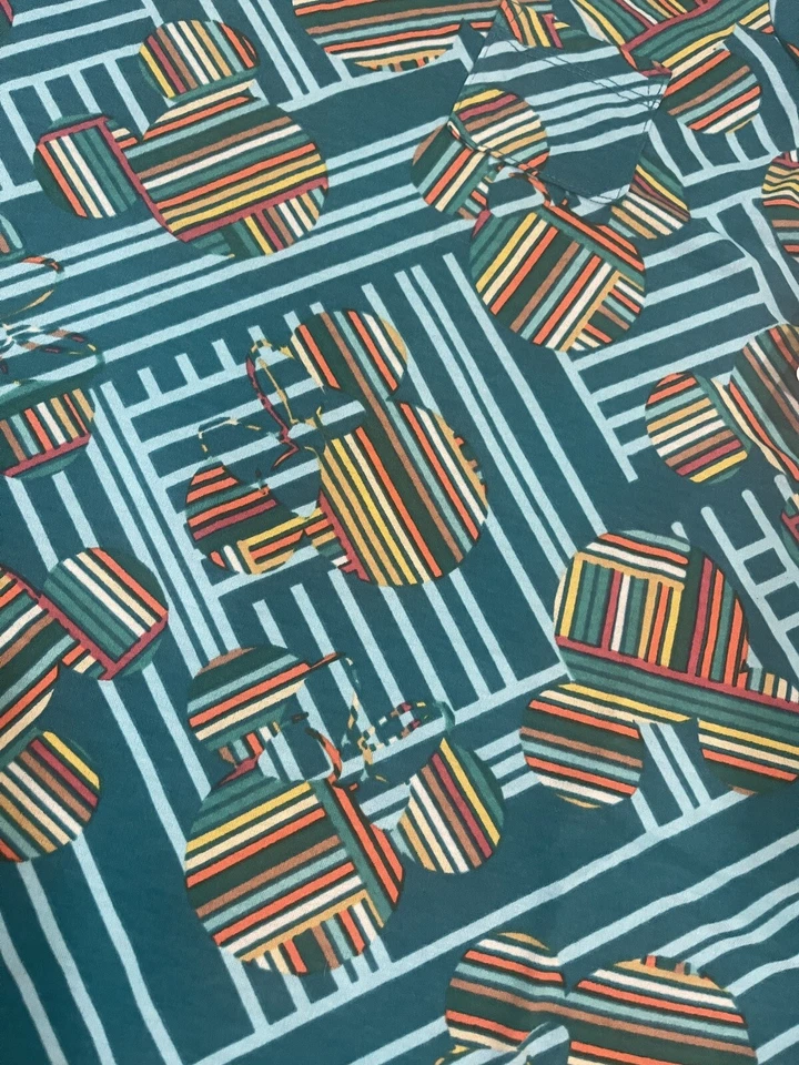 LuLaRoe Scarlett Swing Dress Size 4 Disney teal green mickey mouse NWT - Imagem 2 de 4