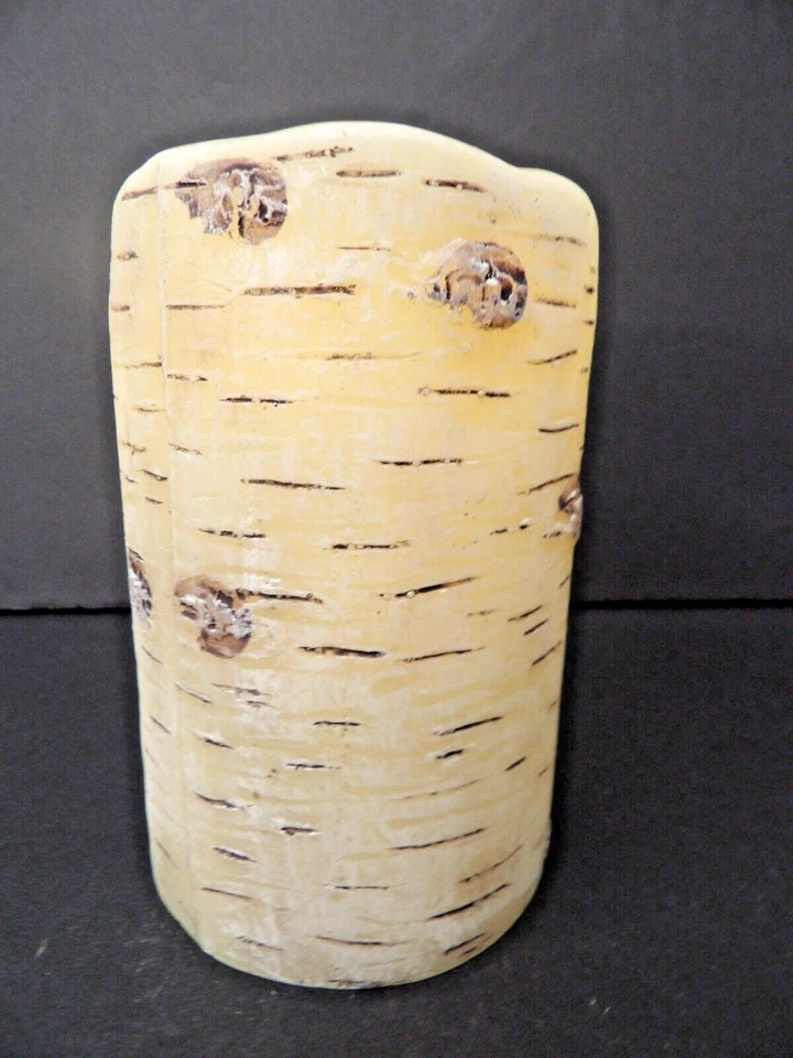 Luminara 5" Flameless Pillar Candle with Remote White Birch Bark w/ Free Wreath - Image 3 of 4