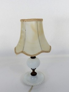 hobnail table lamp