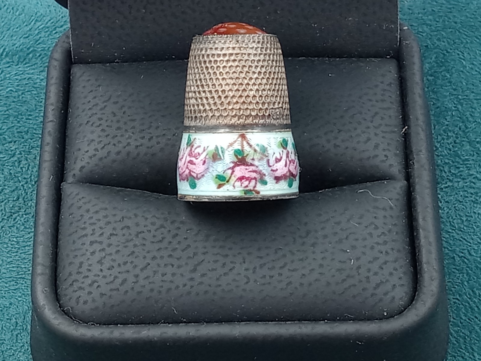 Sterling Silver Thimble w. Flower Themed Enamel Band at Bottom