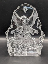 Vtg Nativity Manger Holy Family Molded Etched Clear Glass 7" Heavy