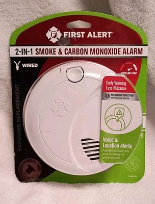 First Alert 2-in-1 Smoke & Carbon Monoxide Alarm/Voice Location Alert 1046778