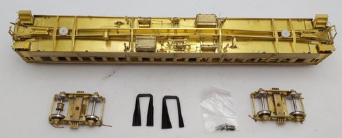Precision Scale Co 16191 O BRASS NYC 70' Heavyweight Coach Car Kit (2-Rail) EX - Picture 4 of 8