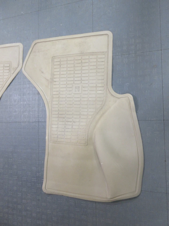 TAN 1996-2005 ASTRO SAFARI FURGONETA TAPETES DELANTEROS PAR DE DOS OEM Foto 2 de 4