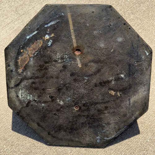 "Placa de reloj de sol octogonal de latón con gnomon floral 10""x10""" - Imagen 4 de 6