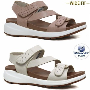 wide women's walking sandals