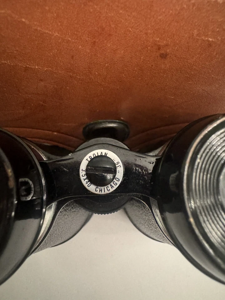 Vintage Trojan Binoculars “36” 3.5 x 40 W/ Case No Strap Made In USA GUC - Image 2 of 4