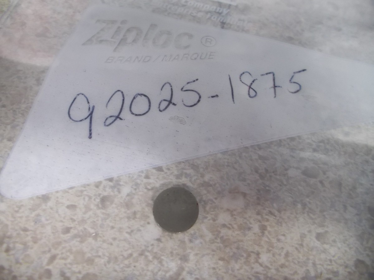 NOS OEM Kawasaki Shim (2.25T) 1988-2000 ZX750 ZX1100 VN800