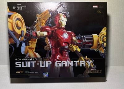 MARVEL STUDIOS THE INFINITY SAGA IRON MAN MARK IV SUIT-UP GANTRY ZD TOYS