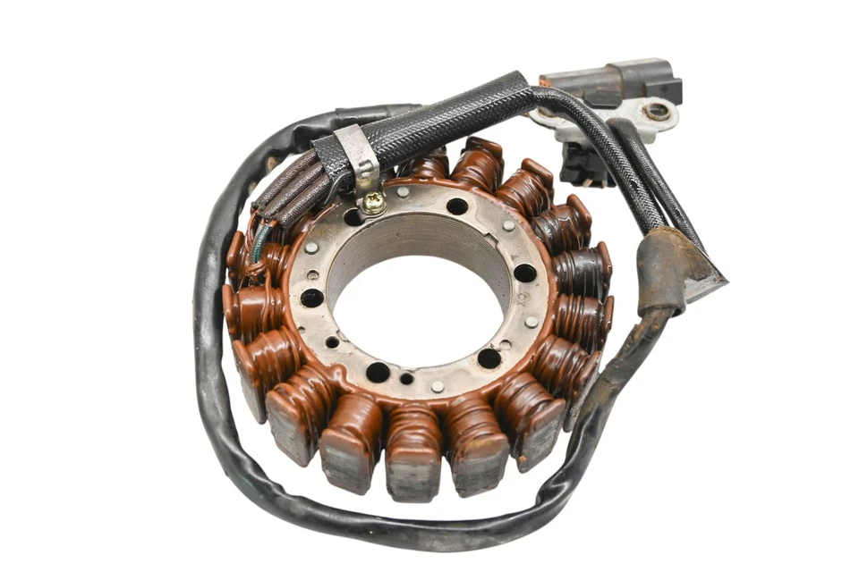 02 Can-Am Quest 650 XT 4x4 Estator Bombardier Foto 3 de 3