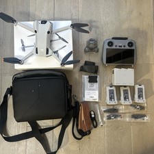 DJI mini 4 pro drone fly more combo IMMACULATE BatCyc(1,1,0) 192