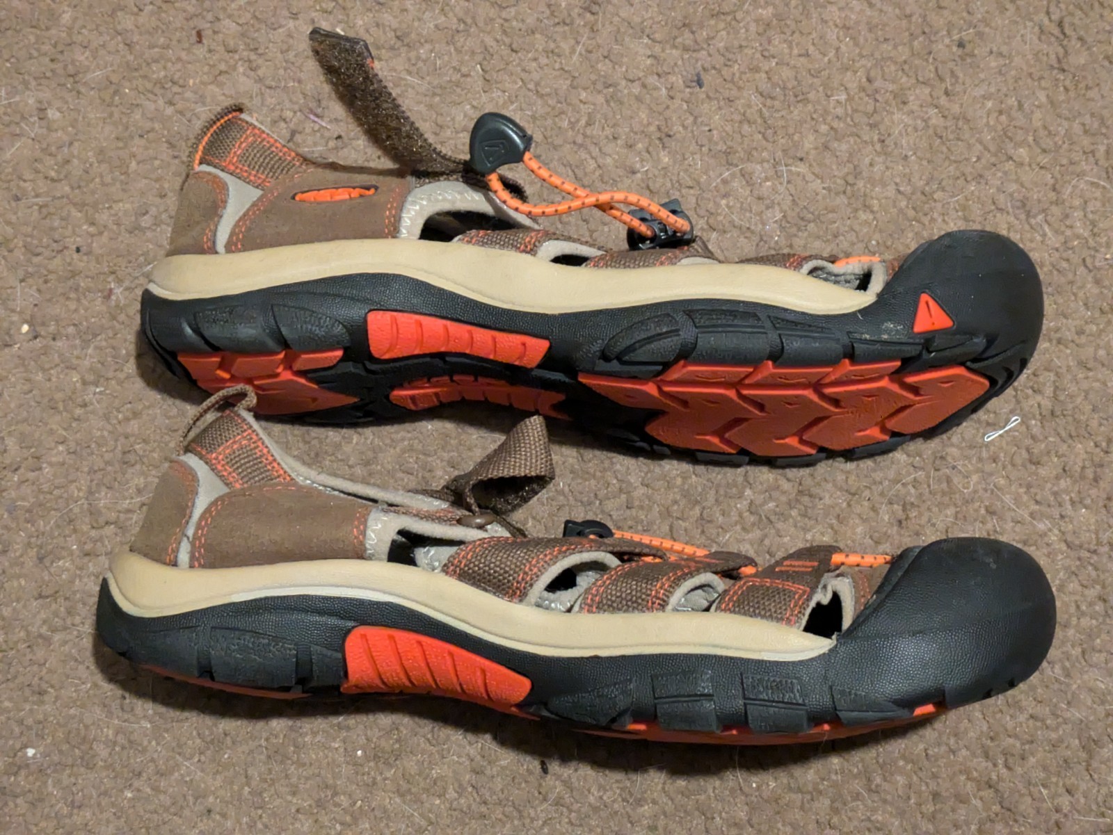 Sandali impermeabili Keen donna taglia 6 arancione e marrone