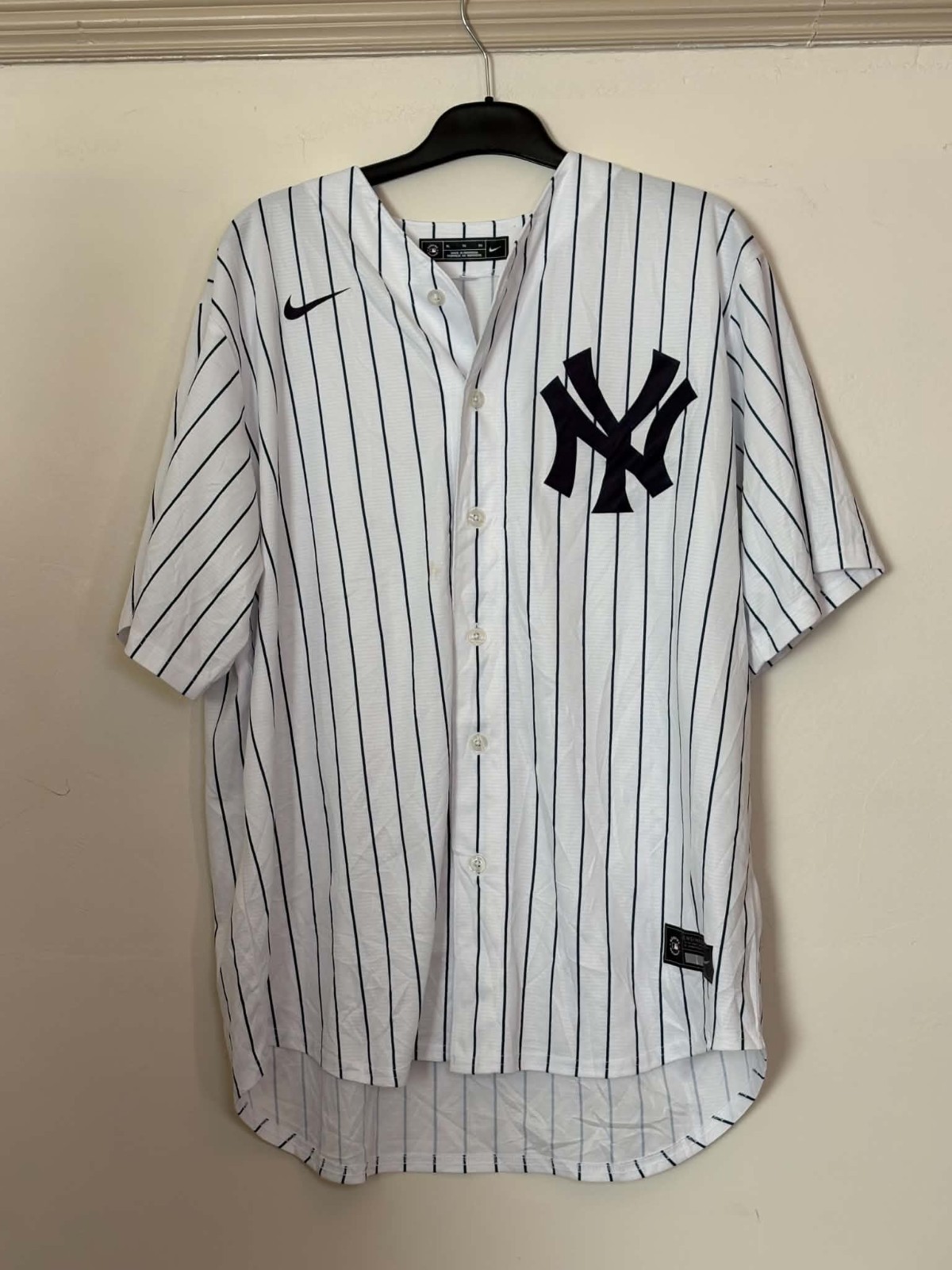 Nike New York Yankees White Pinstripe Jersey Men's Size UK XL
