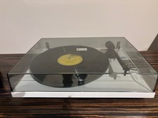 Pro-Ject T1 Giradischi - Bianco Satinato