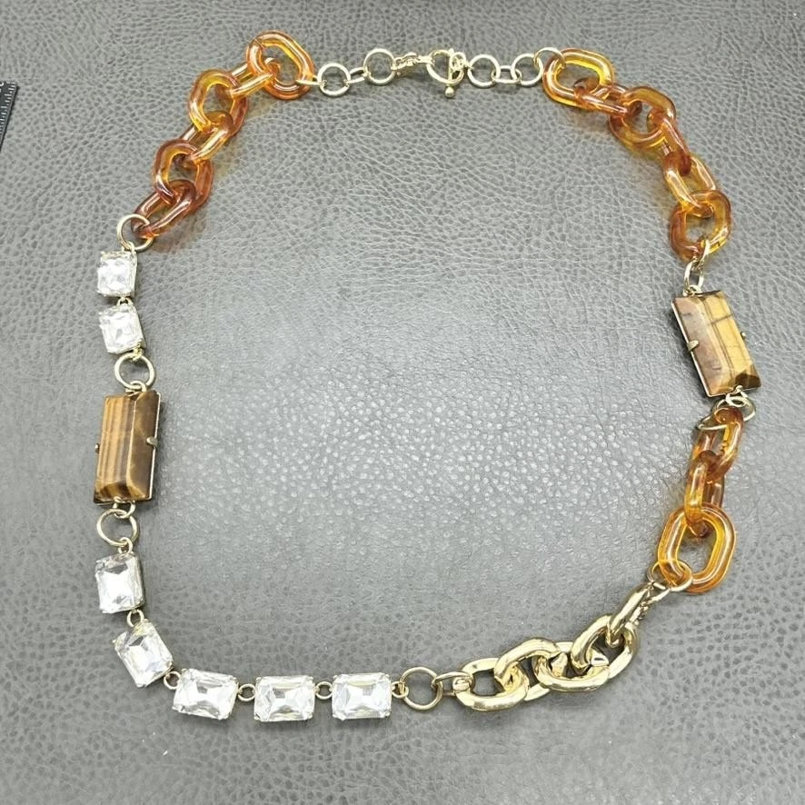 Colar Ann Taylor Declaração Corrente Dourada Olho de Tigre Cristal Elo Acrílico 24" - Imagem 2 de 4