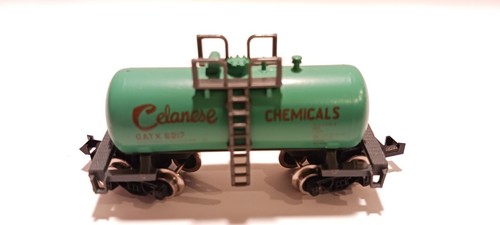 Atlas N Scale Vintage 3236 Celanese Chemical Beer Can Tank Car GATX 6217 NOS - Picture 2 of 5
