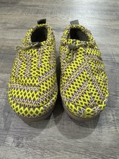 Ugg Maxi Heritage Braid Clog Slides- Yellow/Tan, Women  s Size 8