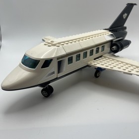 LEGO CITY: Airport VIP Service (60102)  InComplete set