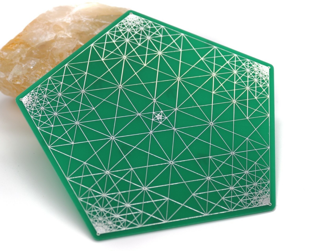 Golden Ratio Triangle Grid [2026]