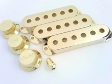 True Custom Shop® Gold 52mm Pickup Cover Accessory Kit for Fender Stratocaster