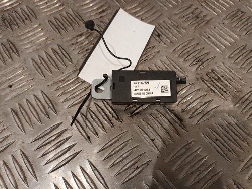 Vauxhall (Opel) Insignia 2017-2024 LUFTANTENNE VERSTÄRKERMODUL 39114759