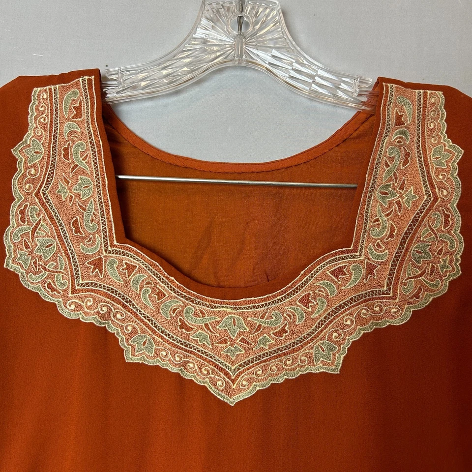 Indian Kurta Womens Small Orange Top Pants Beautiful Floral Embroidery - Image 3 of 4