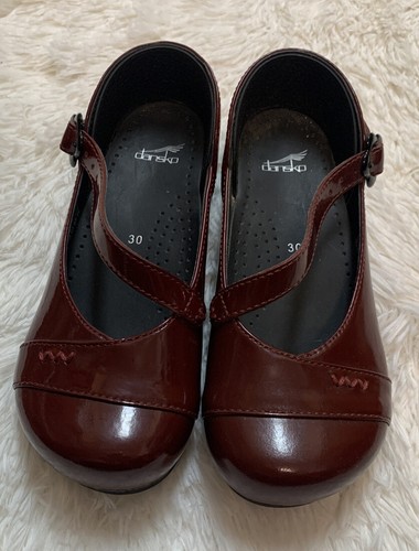 DANSKO Girls Burgundy Patent Leather Mary Jane Clogs Shoes Sz 30 | eBay