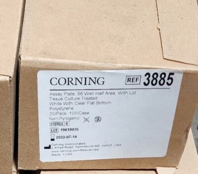 Corning 3885,  96 Half Area Well Flat Clear Bottom White TC-treated Microplates