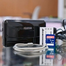 FUJIFILM FinePix REAL 3D W1 Compact Digital Camera Tested LCD Good