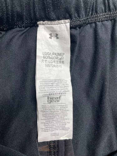 Under Armour HeatGear Womens Black Gray Trim Contrast Athletic Shorts Size L - Picture 3 of 8