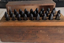 C.H. HANSON 1/16" STEEL STANDARD LETTER STAMP punch SET USA vintage wood case
