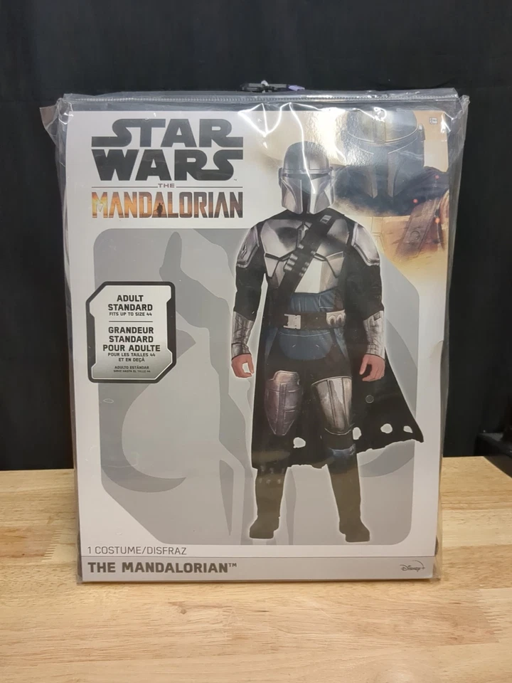 Star Wars Mandalorian Costume With Cape Adult Standard Size MASK NEW - Image 2 of 4