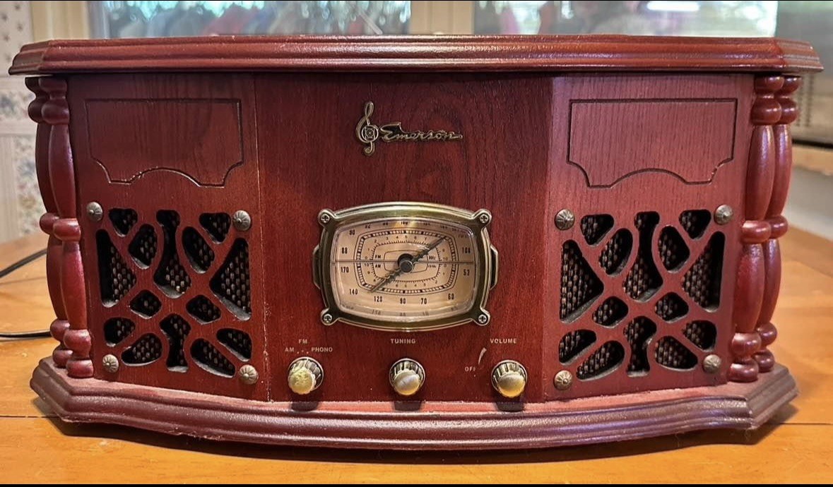 W Am/fm Receiver & Turntable