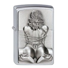 Feuerzeug Zippo Bondage Girl aus Chrom gebürstet in silber seidenmatt mit Emblem