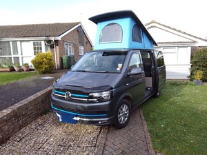 VW-T6-Transporter-Highline-2-0TDI-165BHP-With-Tailgate