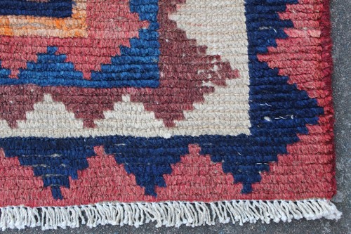 Vintage Worn Hand Made Traditional Oriental Wool Faded Pink Blue Rug 206x112cm - Picture 11 of 13
