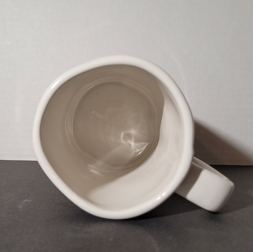 Taza de café RAE DUNN colección artesanal de Magenta SQUAD 106 - Imagen 5 de 5