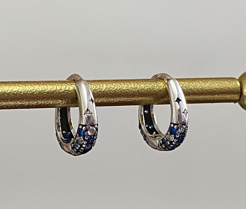 Sparkling Blue/Wite CZ Zircon Star Huggie Hoop Earrings in 925 Silver·Gift∙A259 - Picture 13 of 14