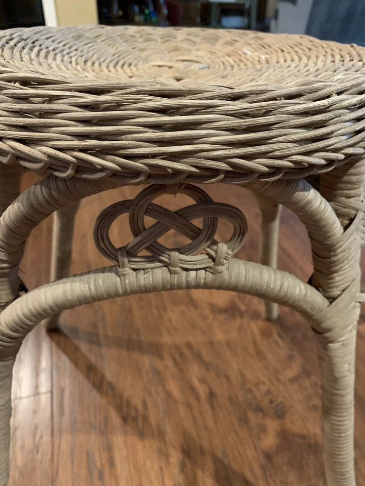 Vintage Wicker 4 Leg Vanity Stool Bathroom Bedroom Natural - Image 2 of 4