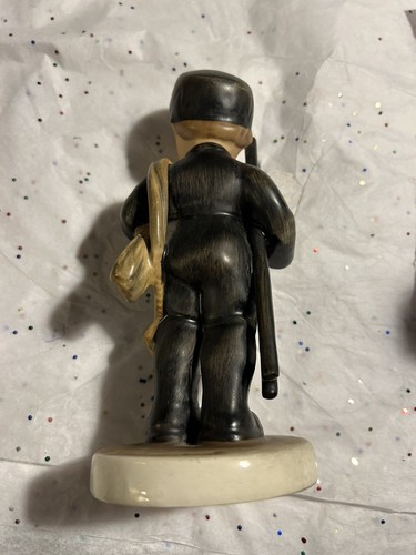RARE Goebel Hummel Chimney Sweep TMK 2 Full Bee 6" - Picture 2 of 5