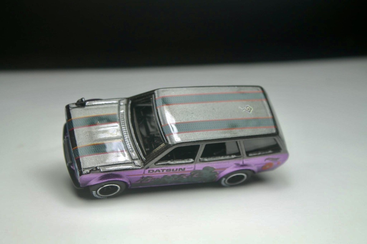 Hot Wheels Datsun 510 Wagon Metallic Effect Color Custom #1