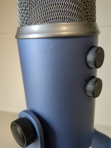 Logitech Blue Yeti Game Streaming Microphone Kit - 988-000521 - Bild 10 von 12