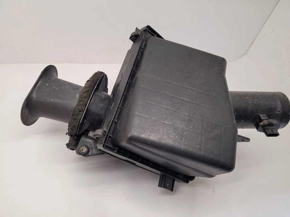 Purificador de aire Infiniti QX56 2007 07 16500ZE00A Foto 2 de 4