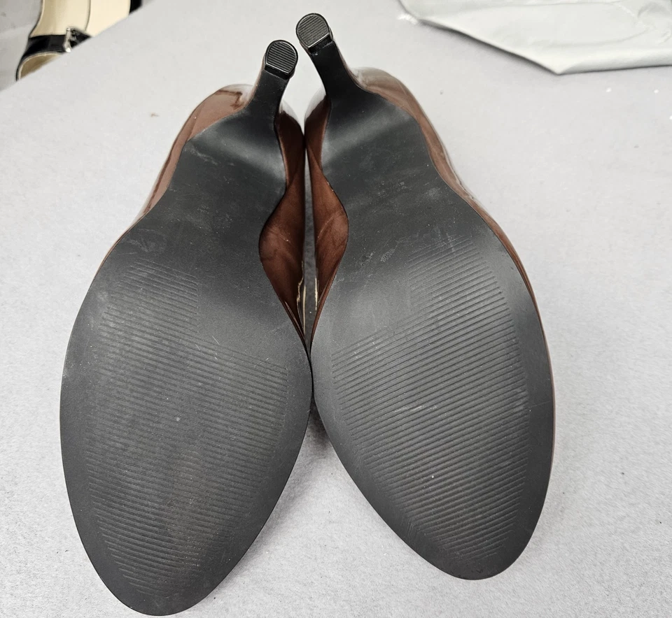 Tacones A Touch of Nina color marrón y crema punta redonda - Talla 10m Foto 4 de 4