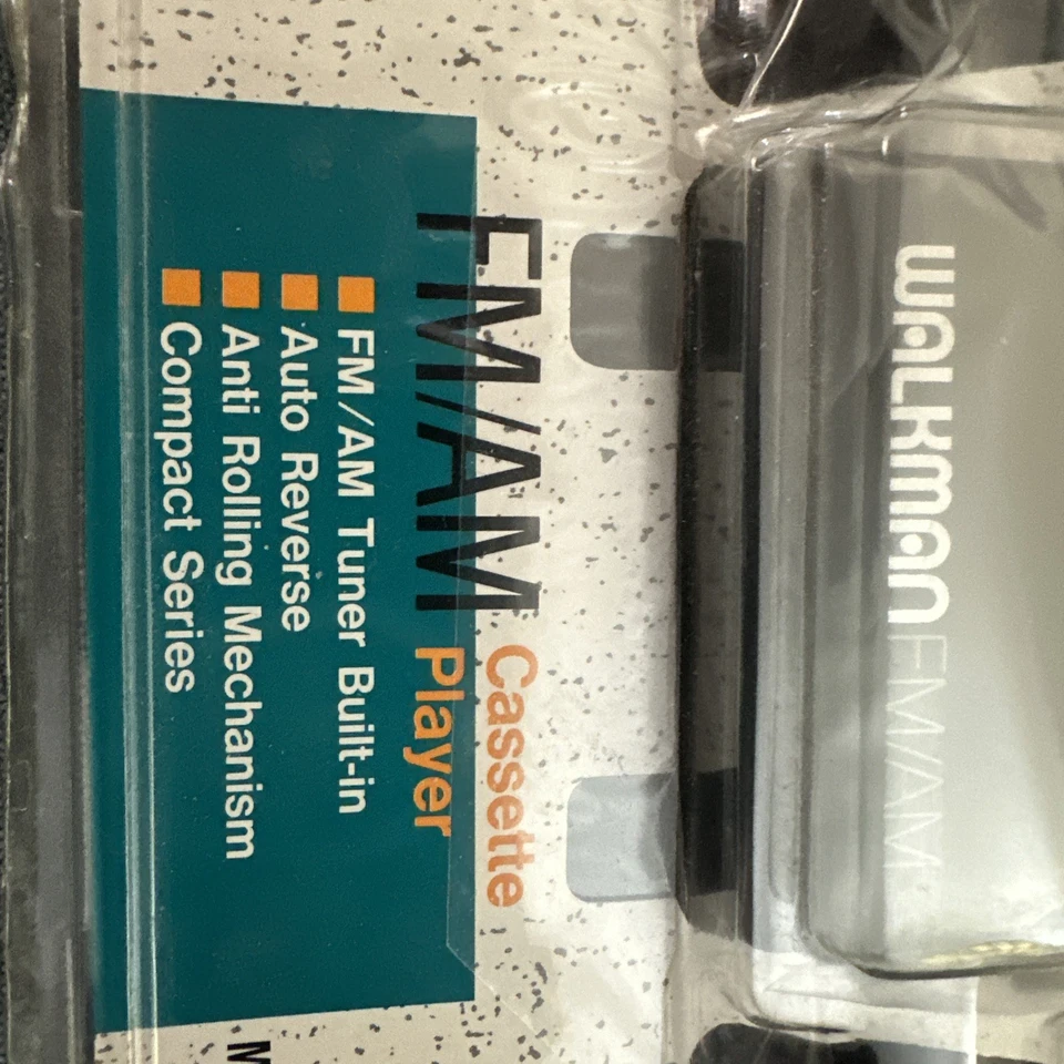 Reproductor de casete AM/FM Sony Walkman WM-F2061 nuevo caja abierta Foto 3 de 4