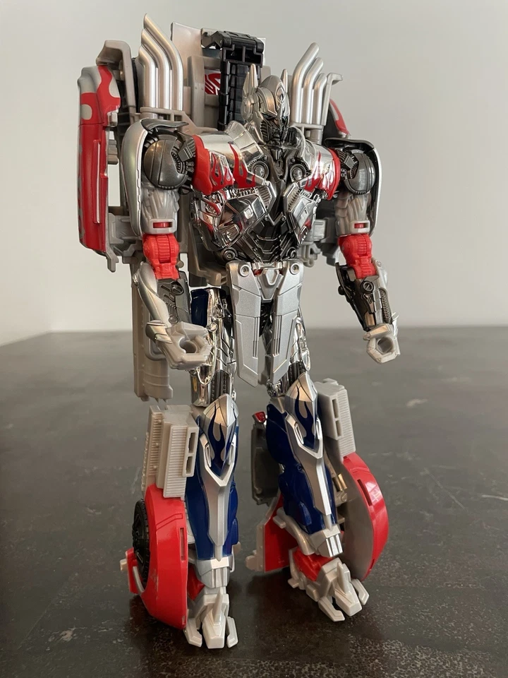 Transformers Age Of Extinction Platinum Edition Silver Knight Optimus Prime 2014 Foto 2 de 4