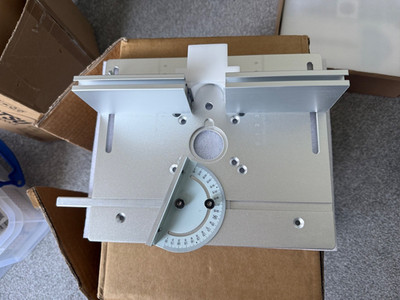 VISLONE Aluminium Frästisch Einlegeplatte mit Gehrungslehre und Zaun